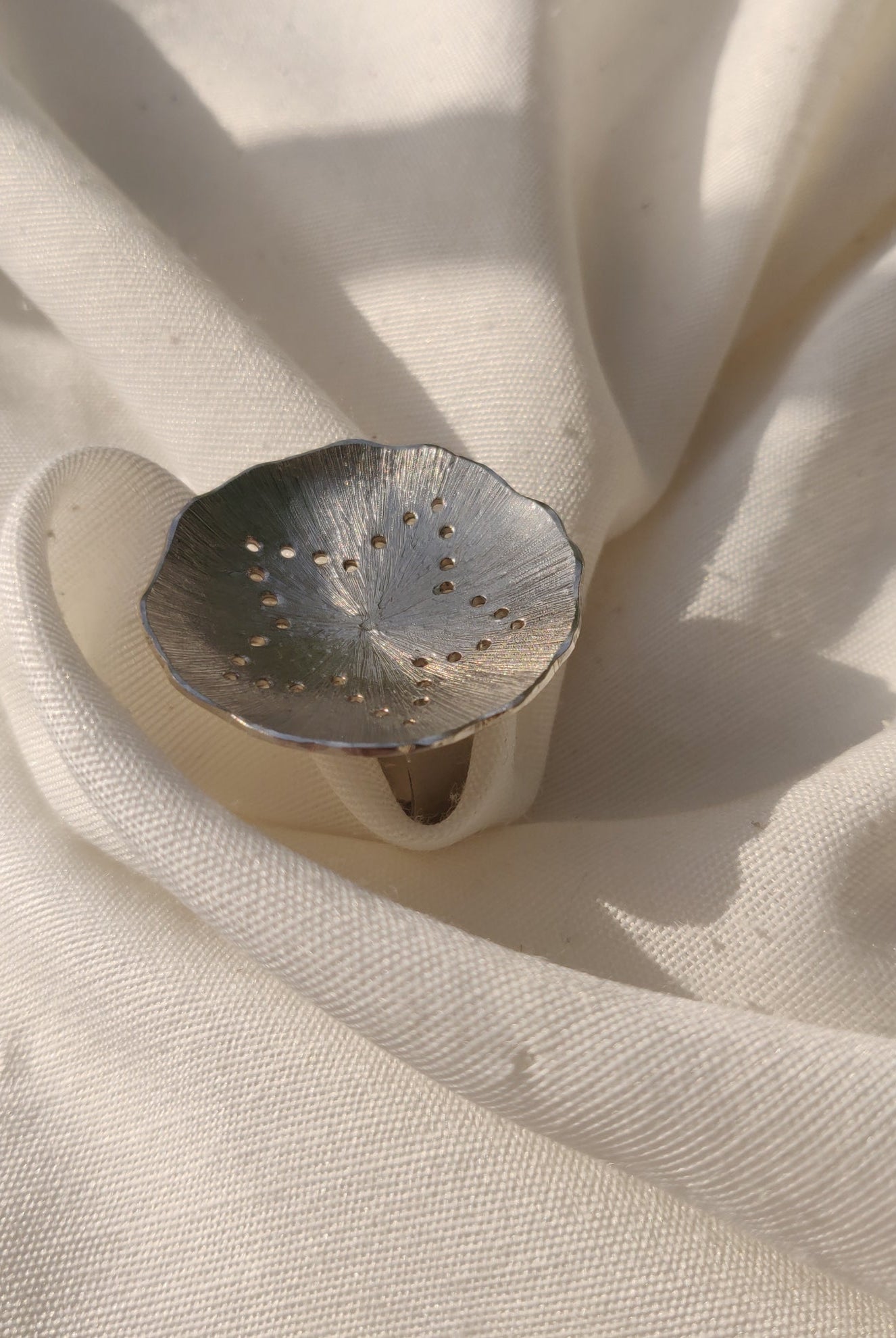 Mogra Solid Ring in Silver - CiceroniAarjavee