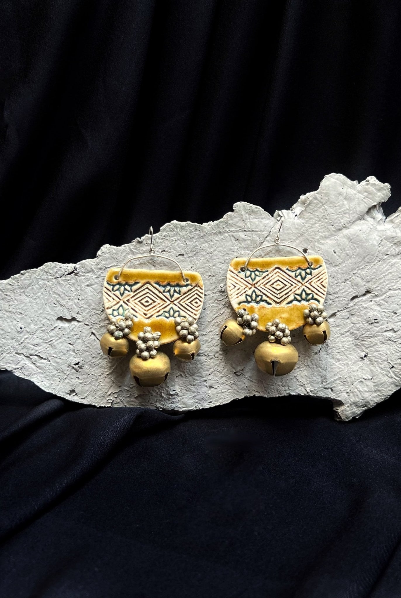 Mohar - Ardh Vratt Earrings - CiceroniEarringsChaakmaati