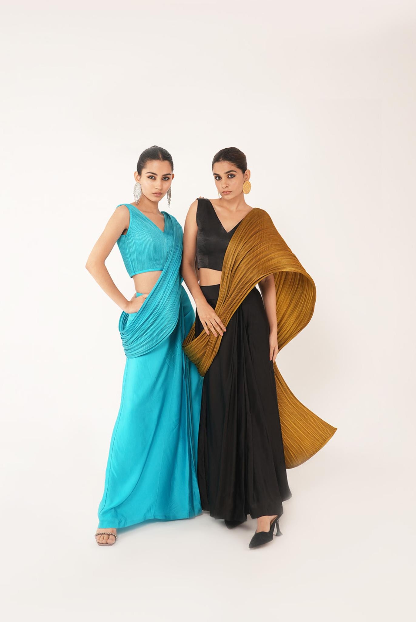 Molten Concept Saree in Black and Gold - CiceroniCo-ord SetShriya Singhi