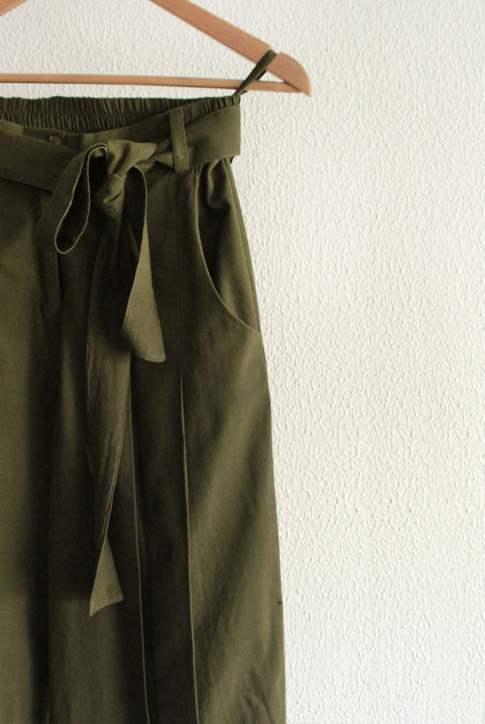 Moss Olive Double Pleat Pants - CiceroniPantsRias Jaipur