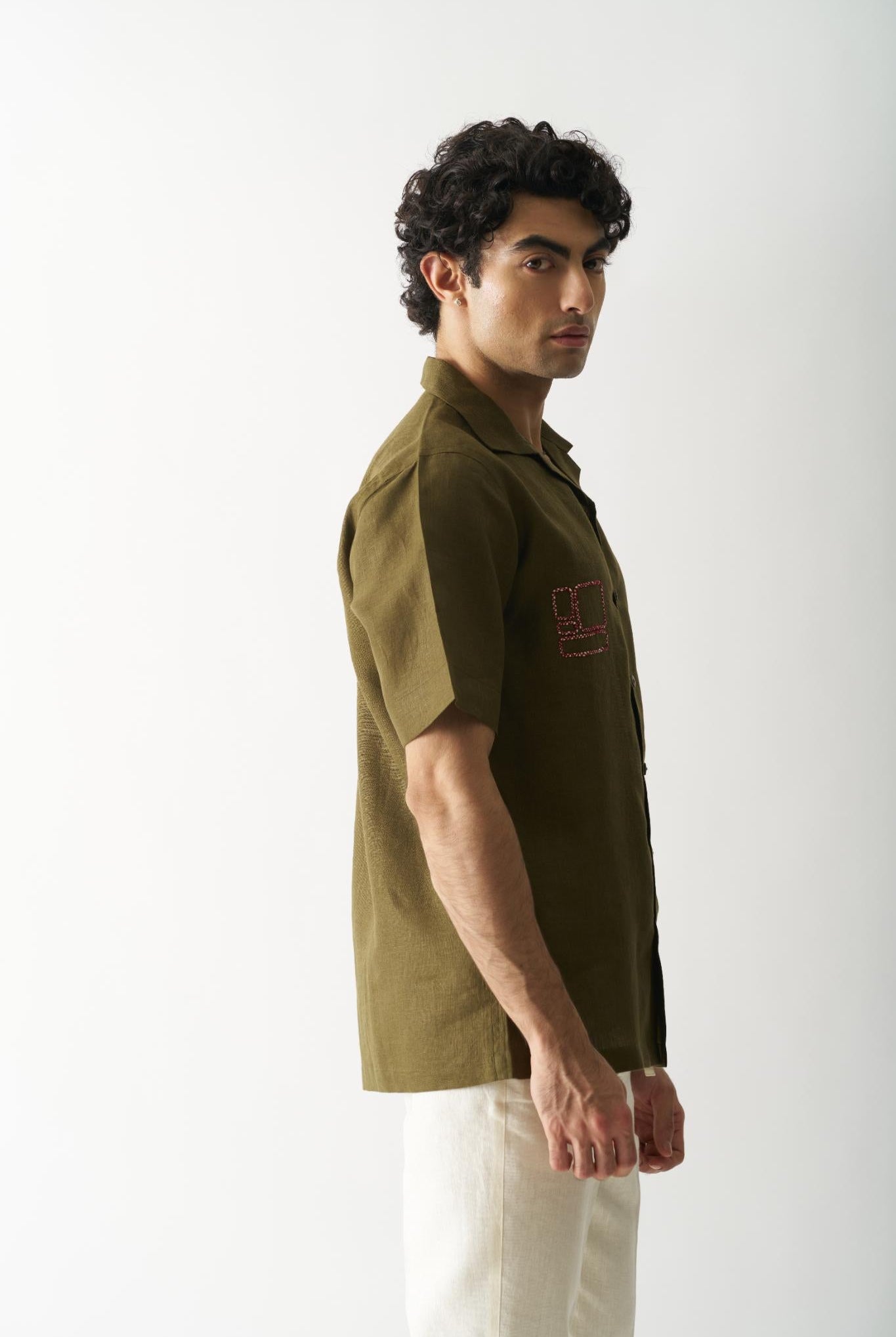 Mossy Mosaic - Mens Hand Embroidered Pure Linen Shirt - CiceroniShirtsCultura Studio