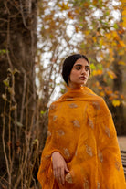 Mustard Nikhat Odhani - CiceroniOdhaniNirjara