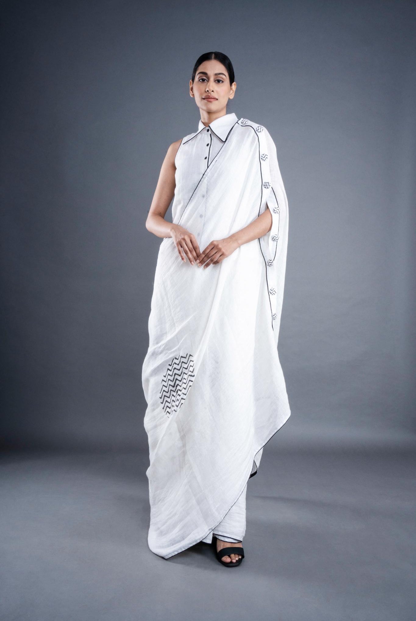 Mystic White Saree - CiceroniSareeATBW