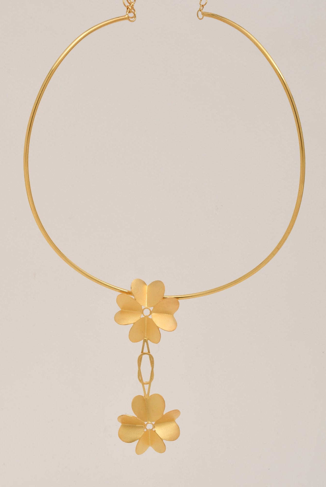 Neckpiece With Flora - CiceroniNeckpieceZaza by Somya