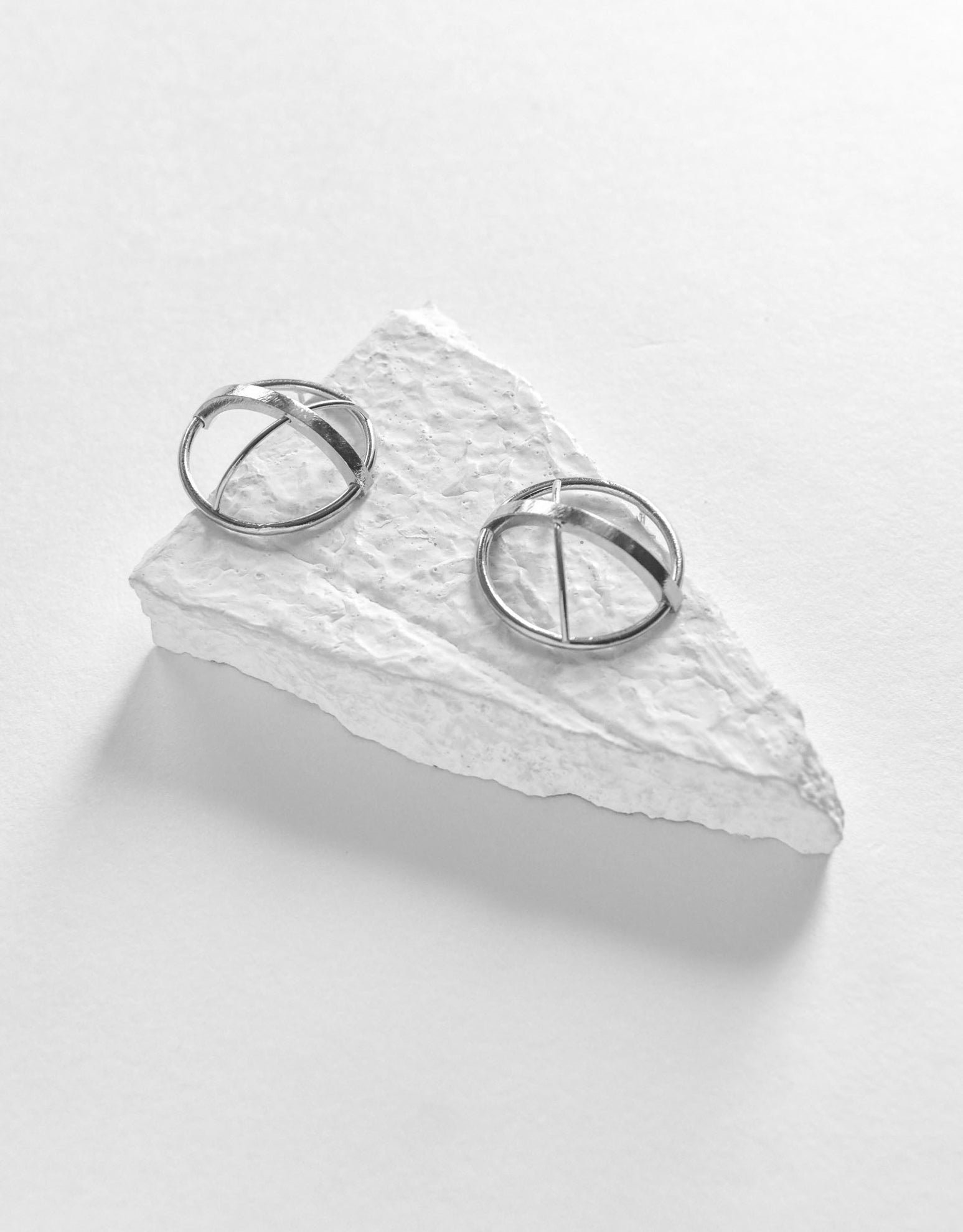 Nia Studs - CiceroniDE'ANMA