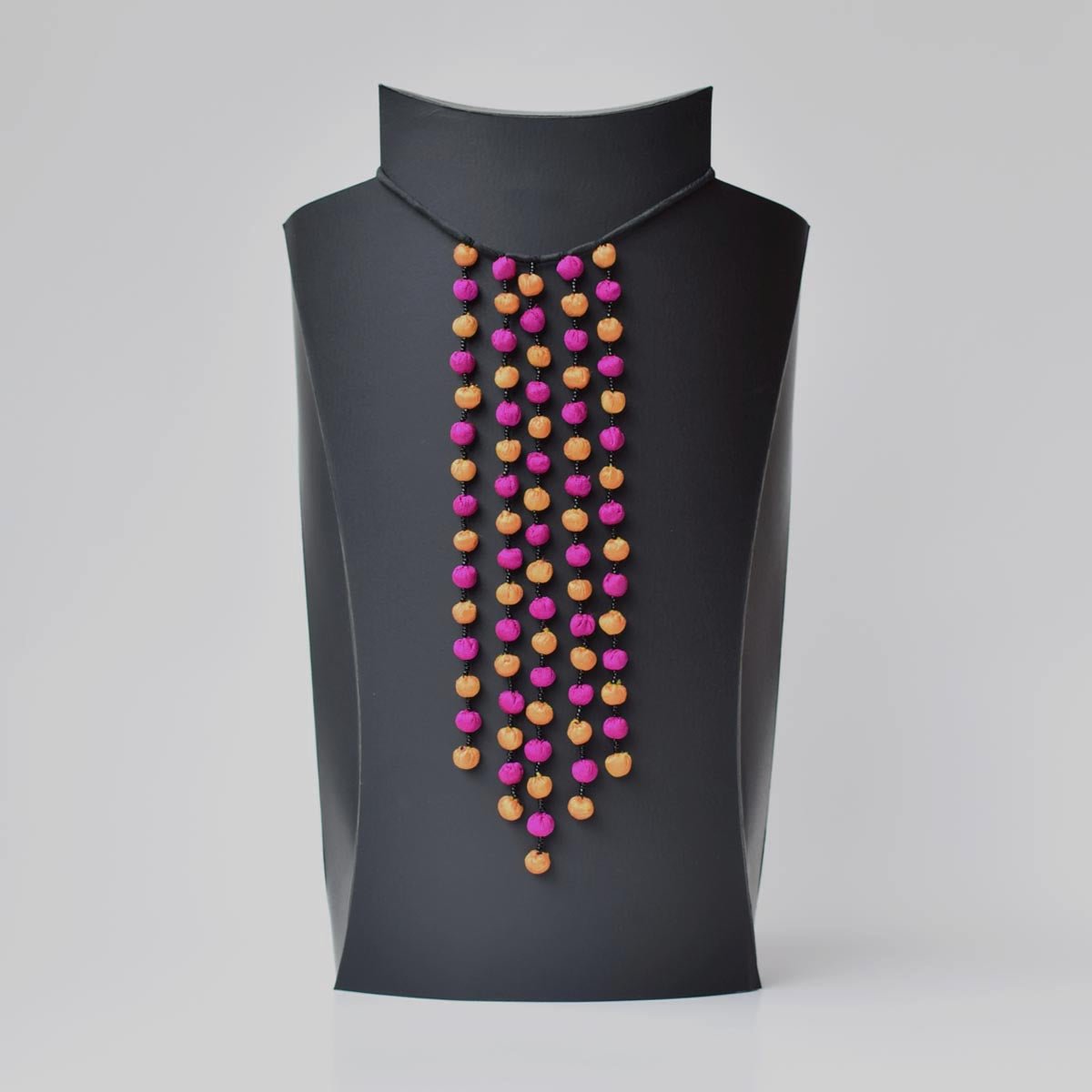 Noor Neckpiece - CiceroniNeckpiecePaulami