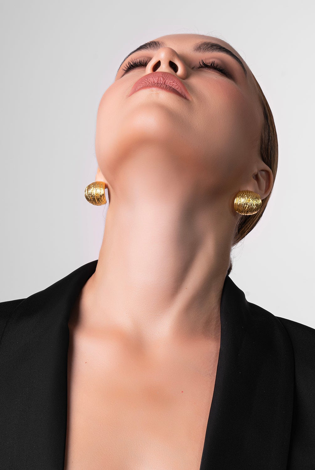 Oak Huggies - CiceroniEarringsEquiivalence