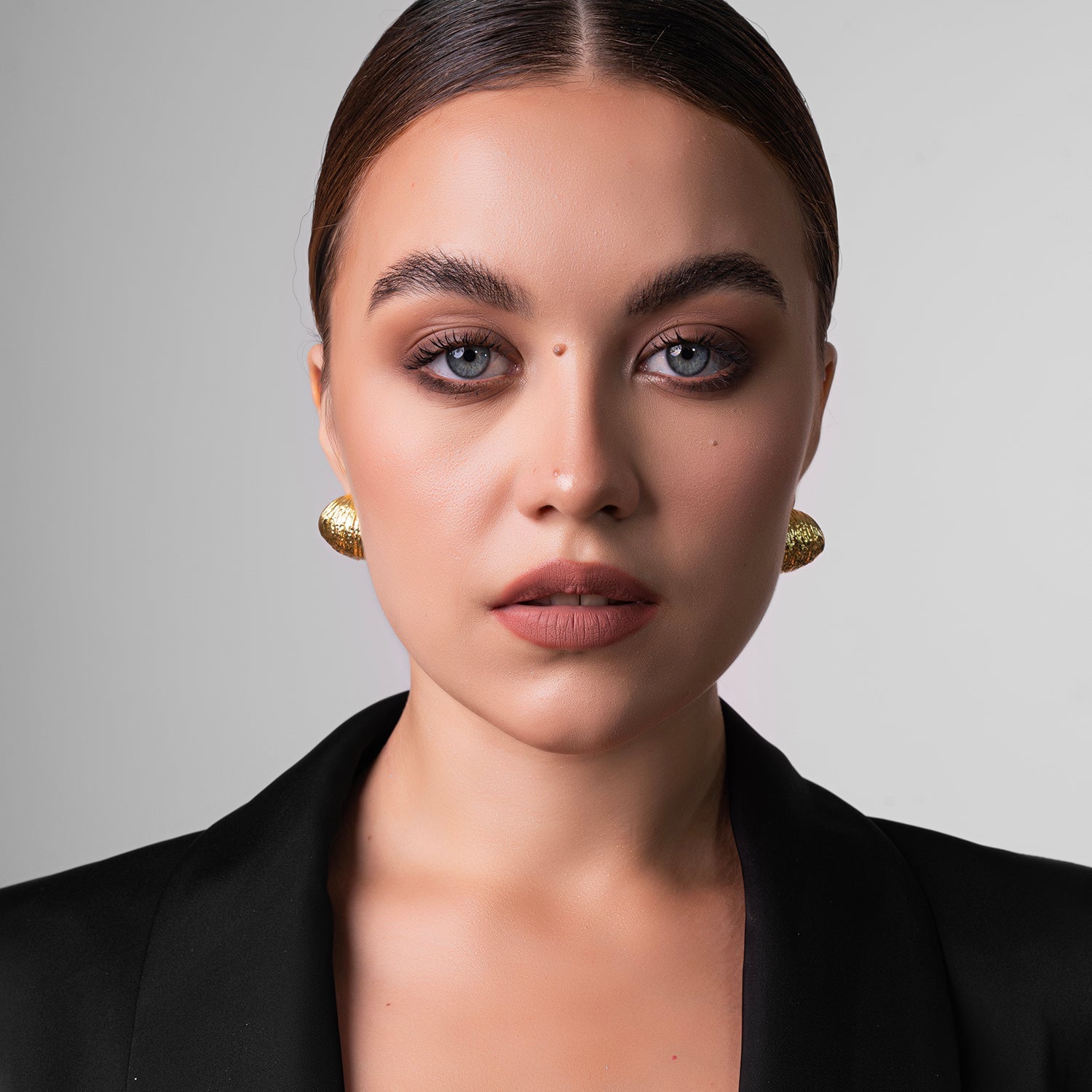 Oak Huggies - CiceroniEarringsEquiivalence