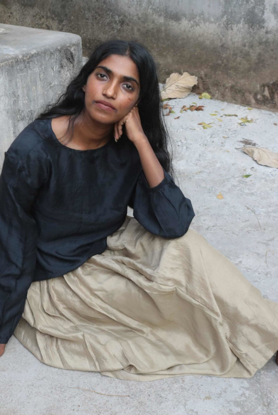 Oat Skirt & Charcoal Blouse - Ciceroniskirtwith N.