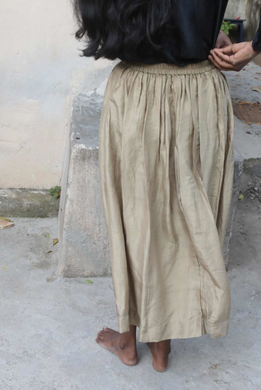Oat Skirt & Charcoal Blouse - Ciceroniskirtwith N.