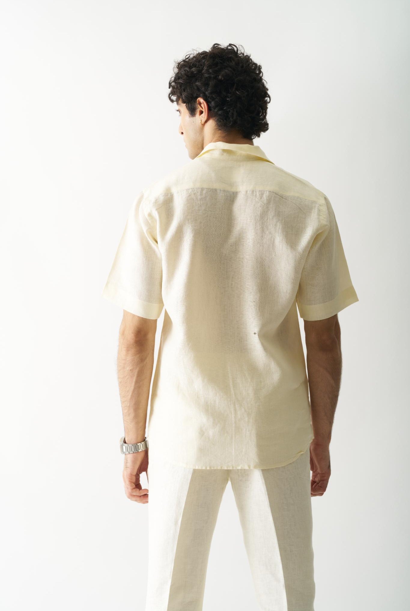 Off-white Petals - Mens Hand Embroidered Pure Linen Shirt - CiceroniShirtsCultura Studio