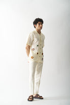Off-white Petals - Mens Hand Embroidered Pure Linen Shirt - CiceroniShirtsCultura Studio