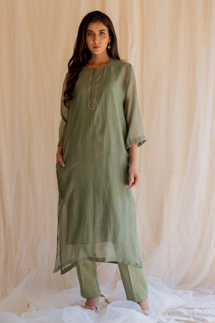 Olive Gul Seedh Kurta Set - CiceroniNirjara
