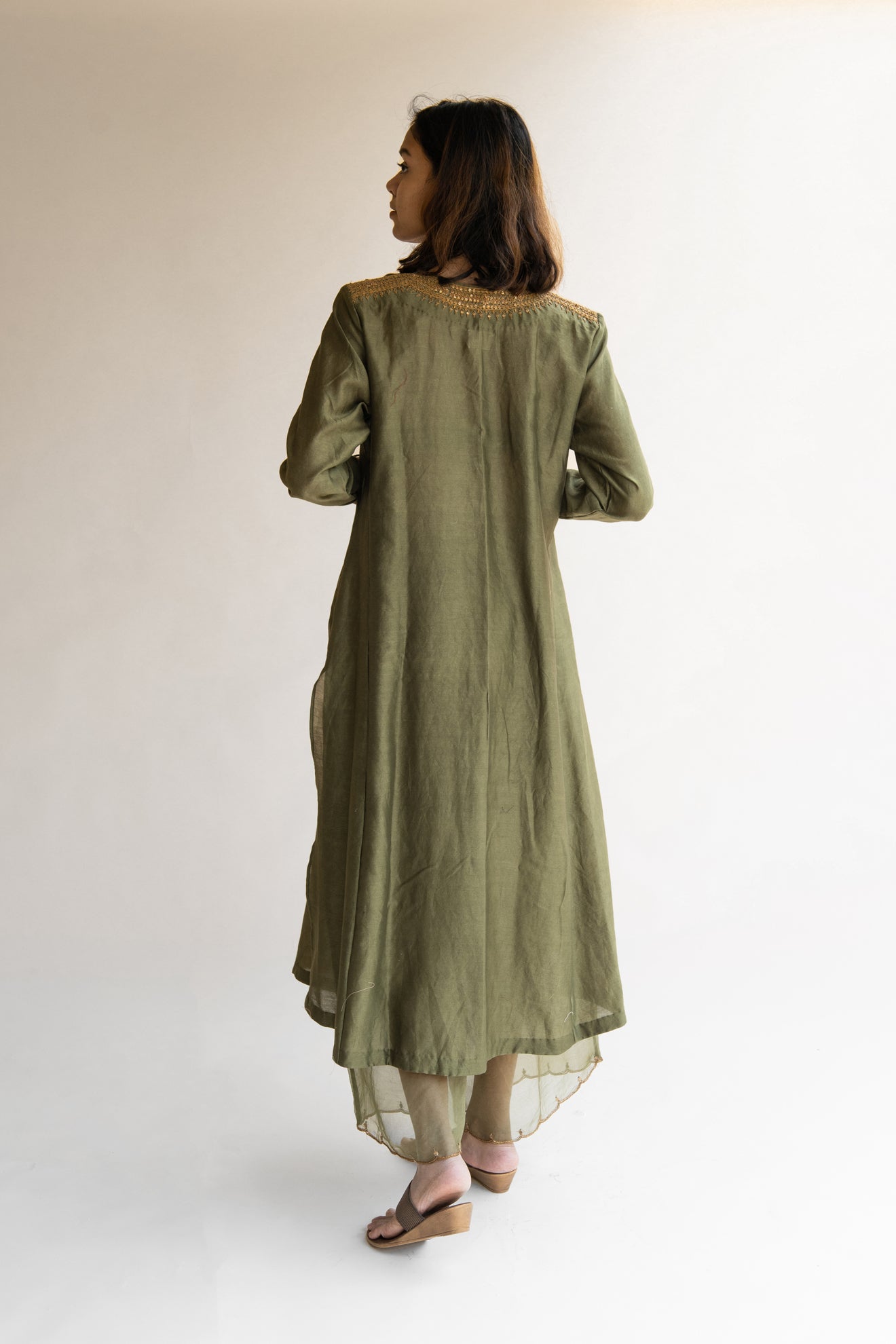 Olive Zeenat Kurta Set - CiceroniNirjara