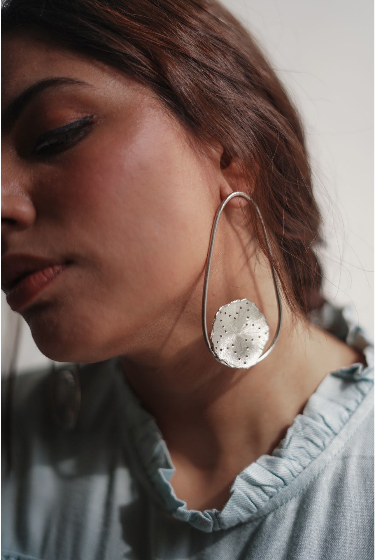 Oval Mogra Solids in Silver - CiceroniAarjavee
