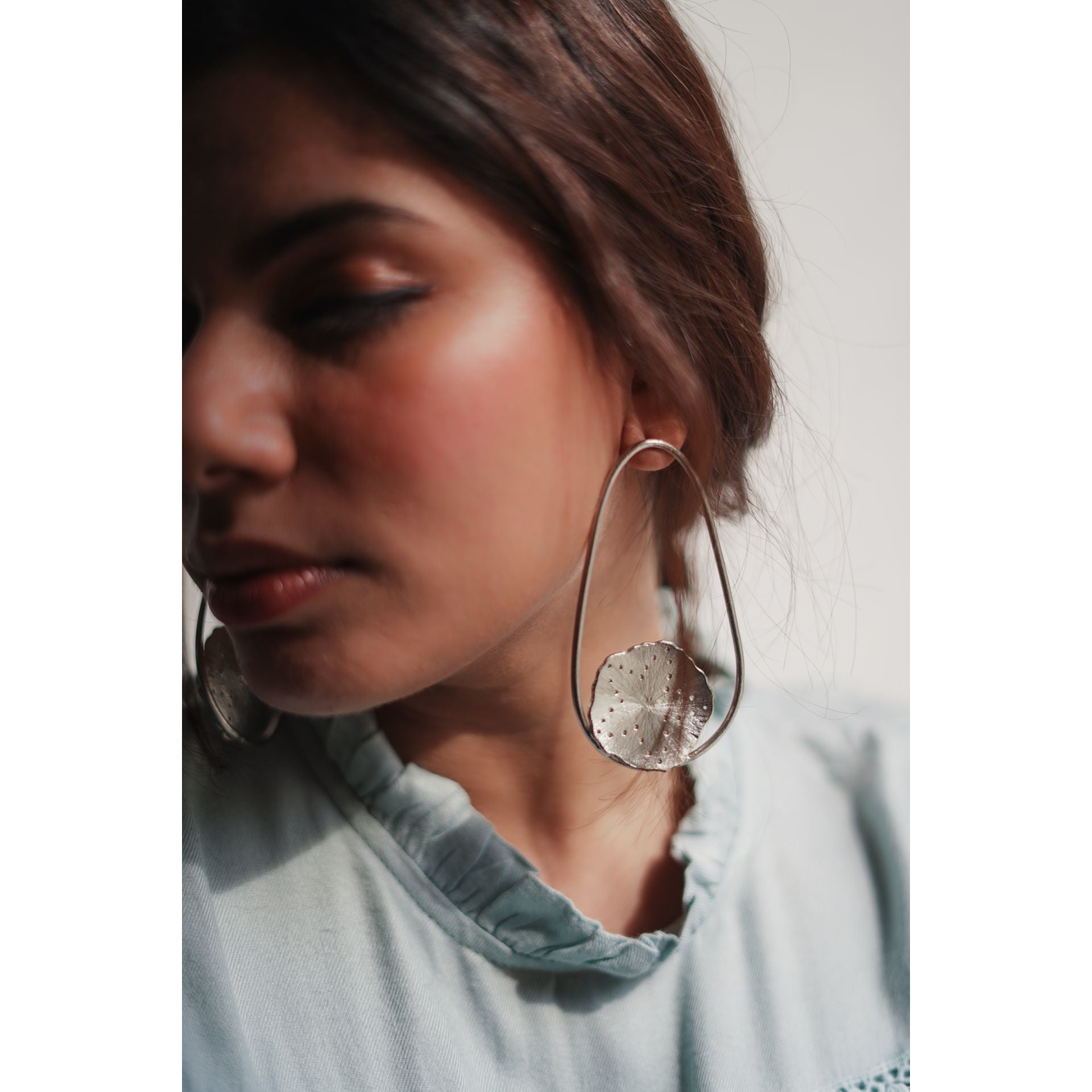 Oval Mogra Solids in Silver - CiceroniAarjavee