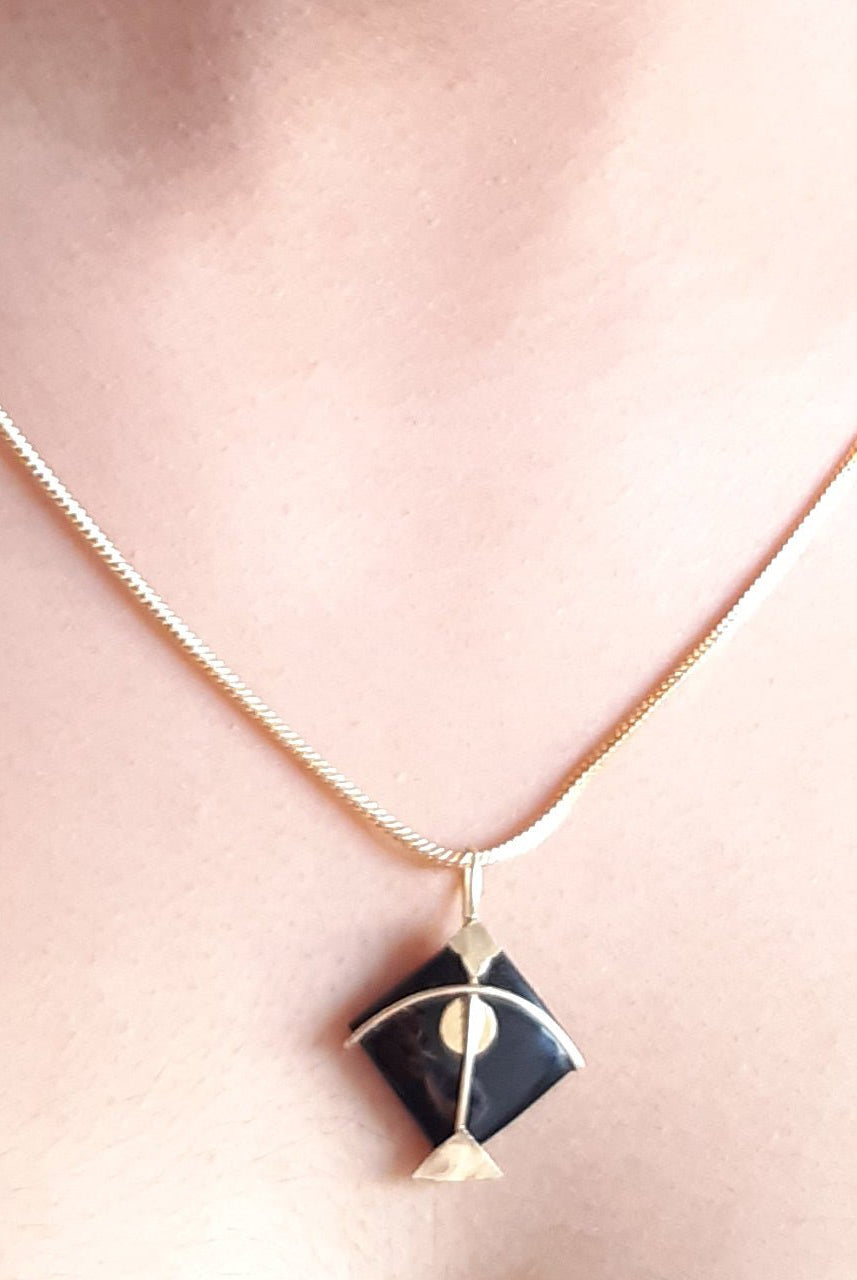 PATANG Black Onyx Pendant - CiceroniBaka