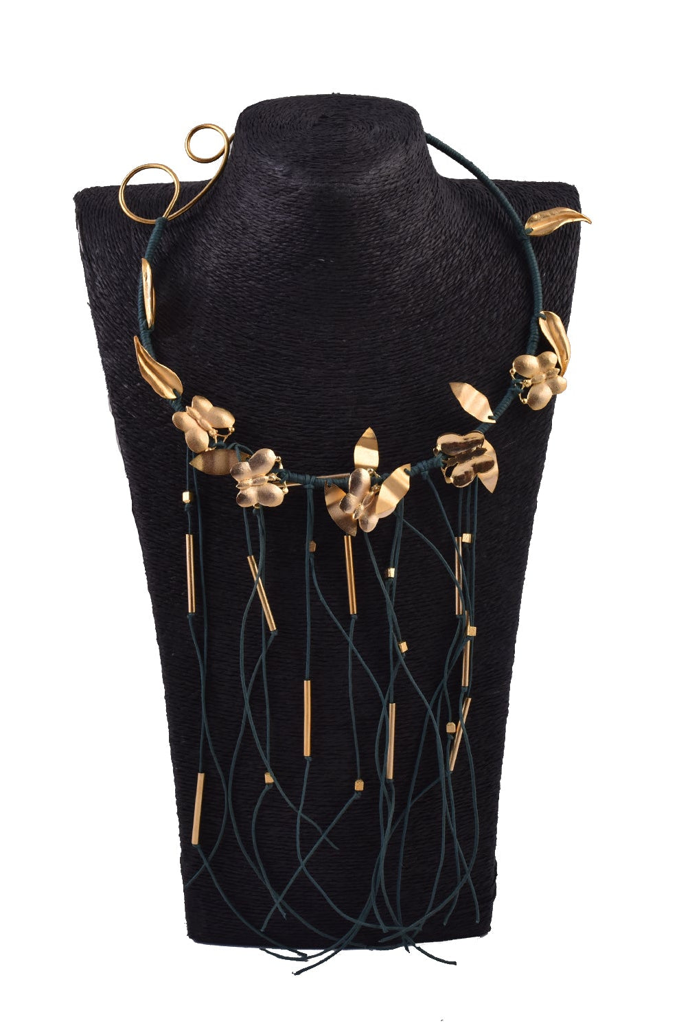 Perfection Neckpiece - CiceroniNeckpieceZaza by Somya