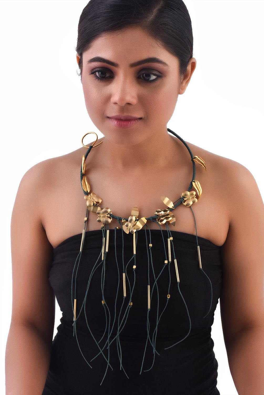 Perfection Neckpiece - CiceroniNeckpieceZaza by Somya
