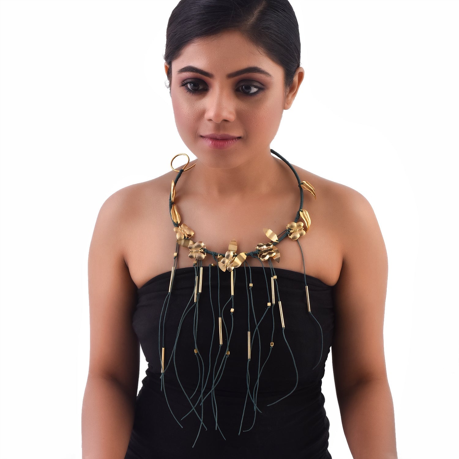 Perfection Neckpiece - CiceroniNeckpieceZaza by Somya