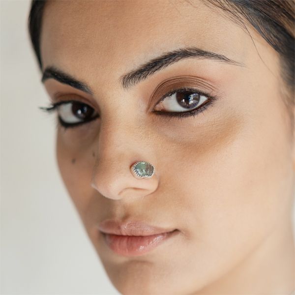 Pichwai Fluorite Leaf Nose Pin - CiceroniBaka