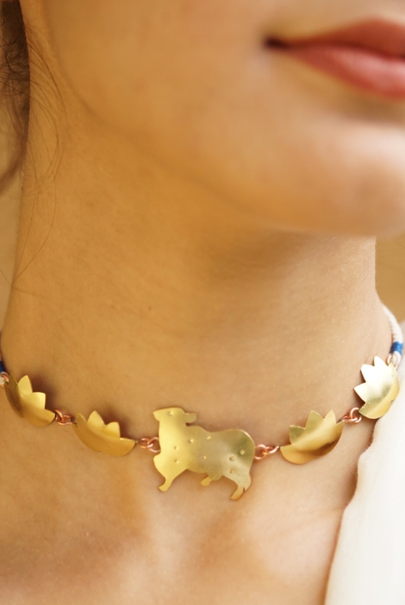 Pichwai Kamal Choker - CiceroniChokerBy Nirjari