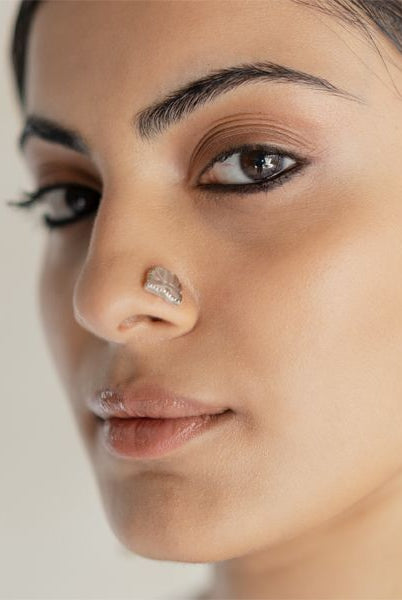 Pichwai Rose Quartz Lotus Nose Pin - CiceroniBaka