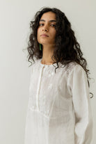 Pristine White linen kurta - CiceroniKurtaSilai Studio