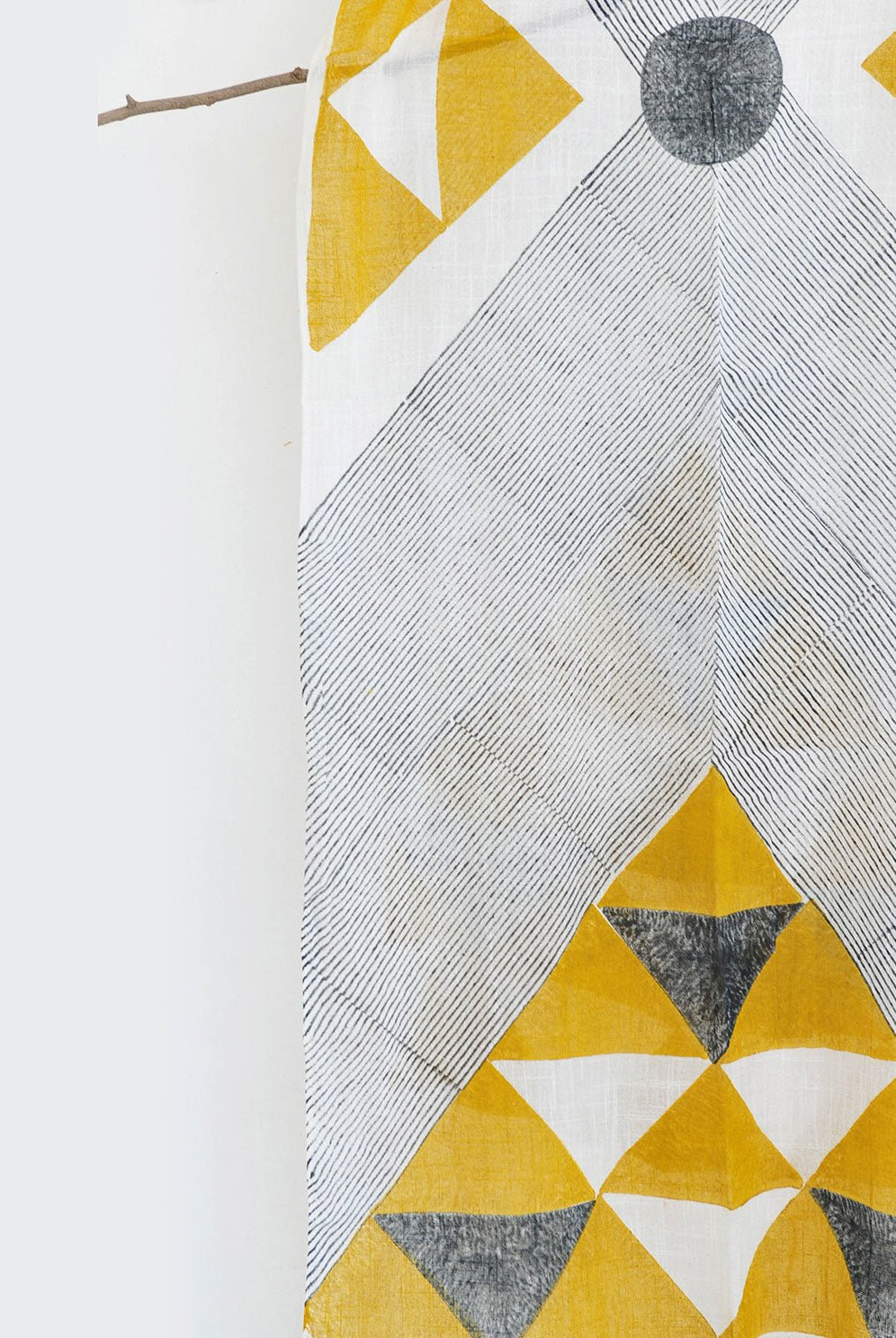 Pyramid Scarf - CiceroniRias Jaipur