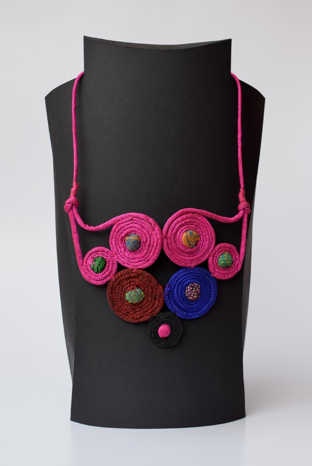 Rangoli Neckpiece - CiceroniNeckpiecePaulami