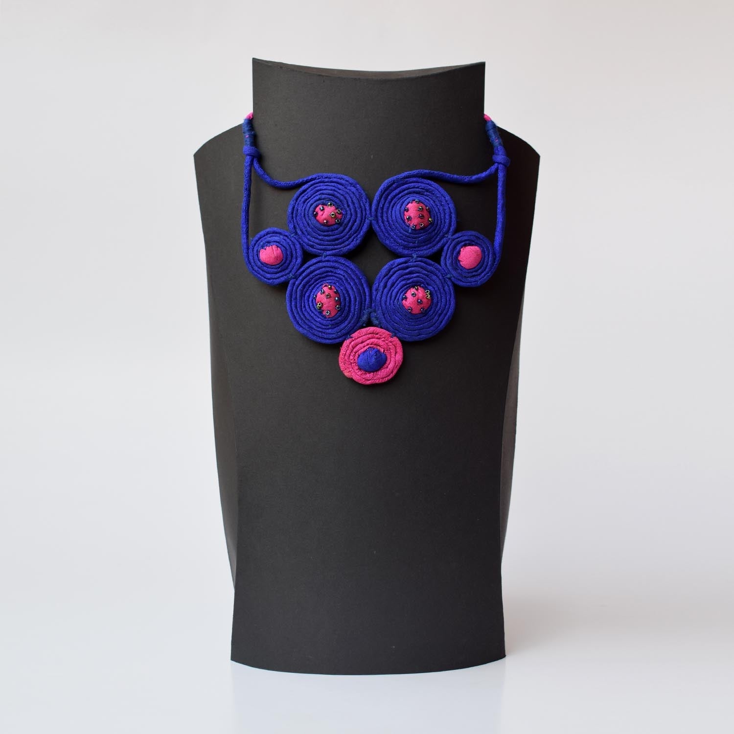 Rangoli Neckpiece - CiceroniNeckpiecePaulami