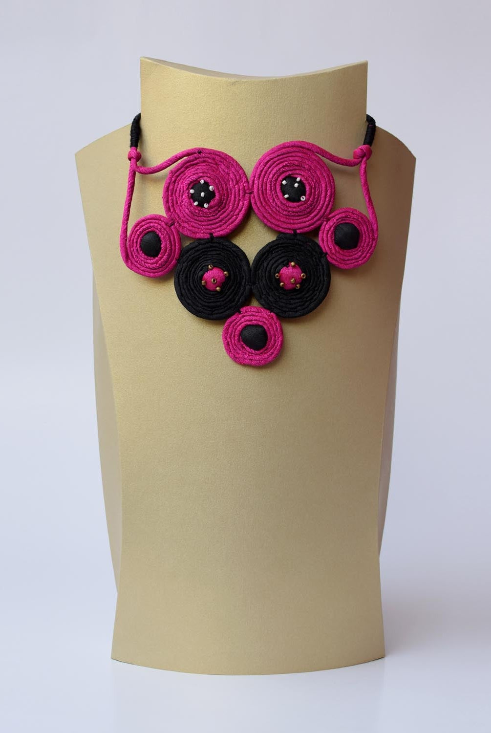 Rangoli Neckpiece - CiceroniNeckpiecePaulami