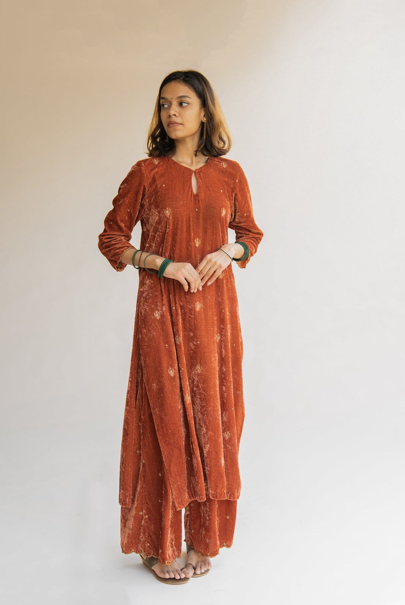 Rust Noorah Velvet Kurta (Set of 2) - CiceroniNirjara
