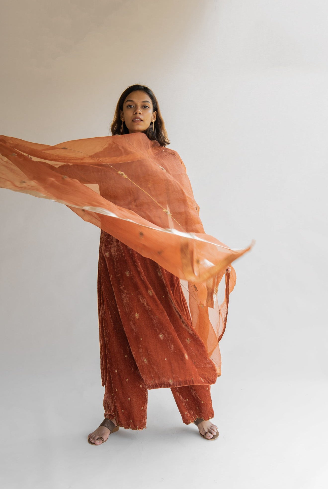 Rust Noorah Velvet Kurta (Set of 2) - CiceroniNirjara