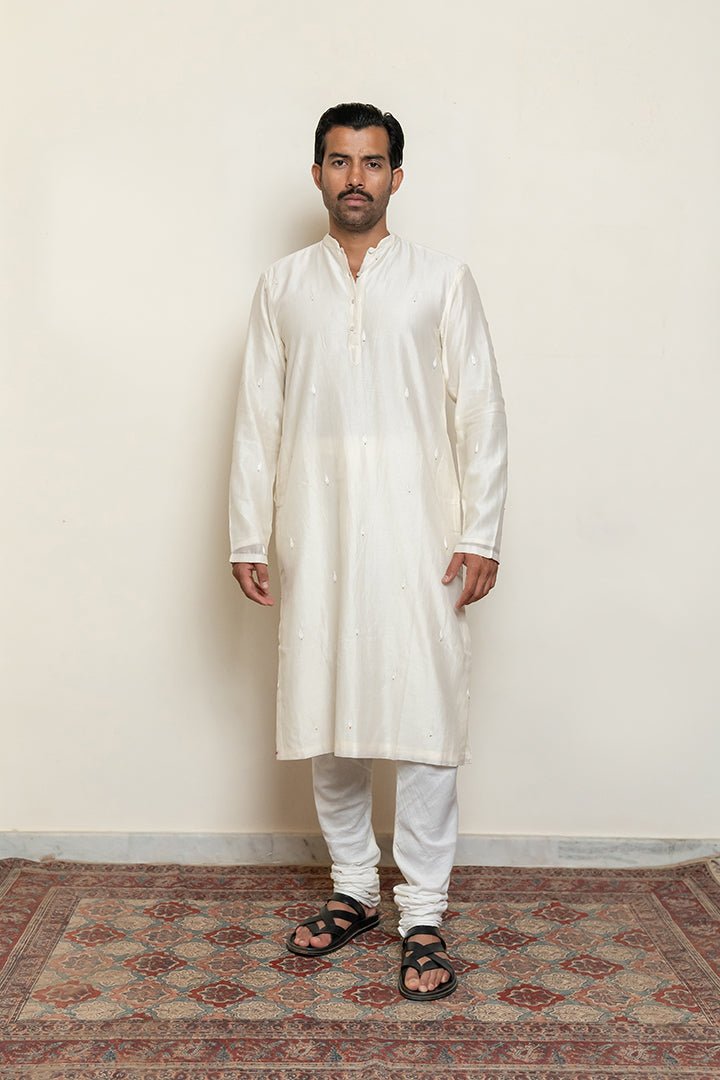 Sarv Kurta - Ivory - CiceroniKurtaNirjara