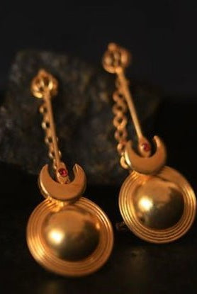 Sharmila Earrings Gold - CiceroniEarringsEarthaments