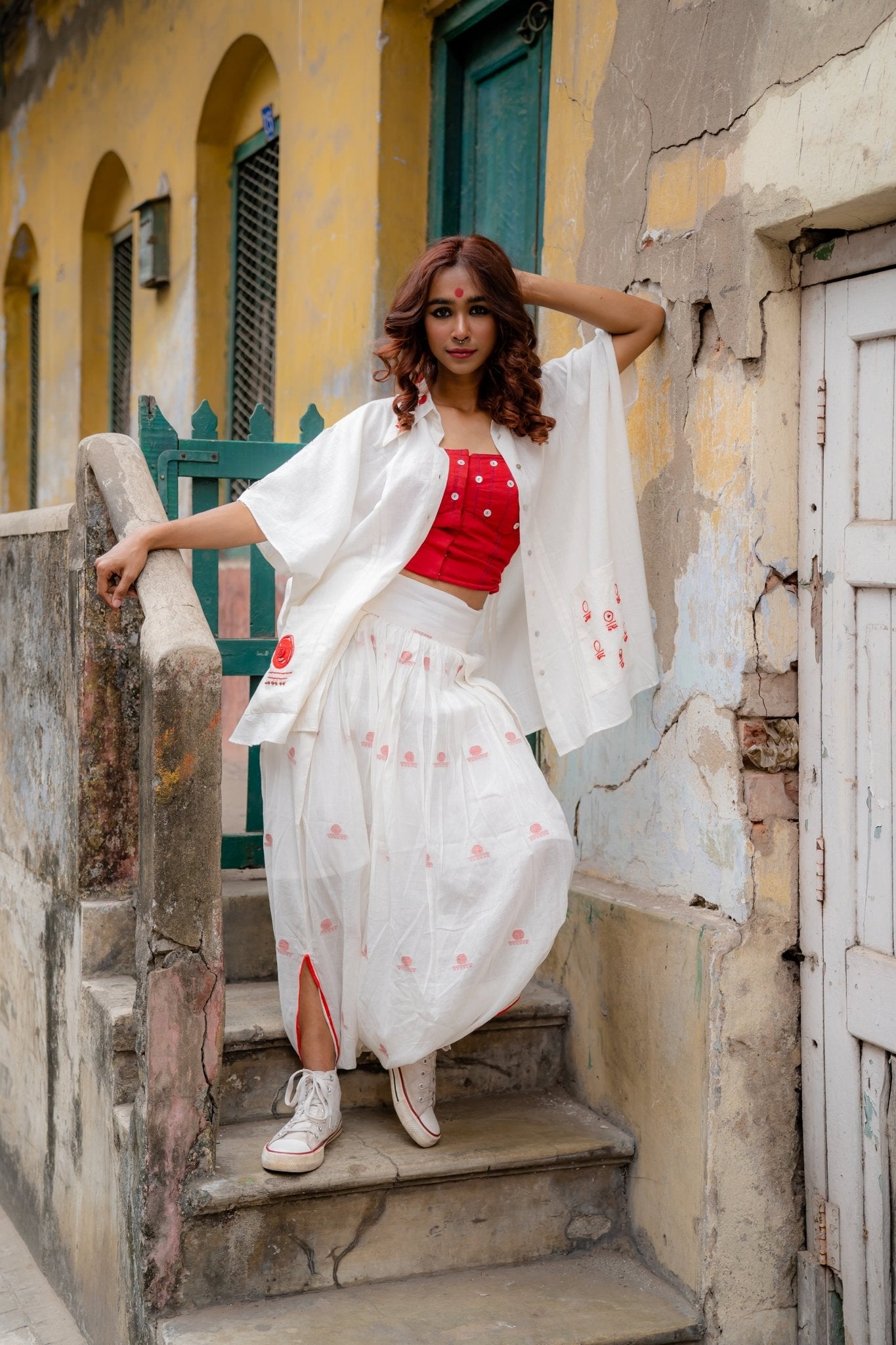 Shvet Jamdani White Dhoti - CiceroniDhotiPrathaa