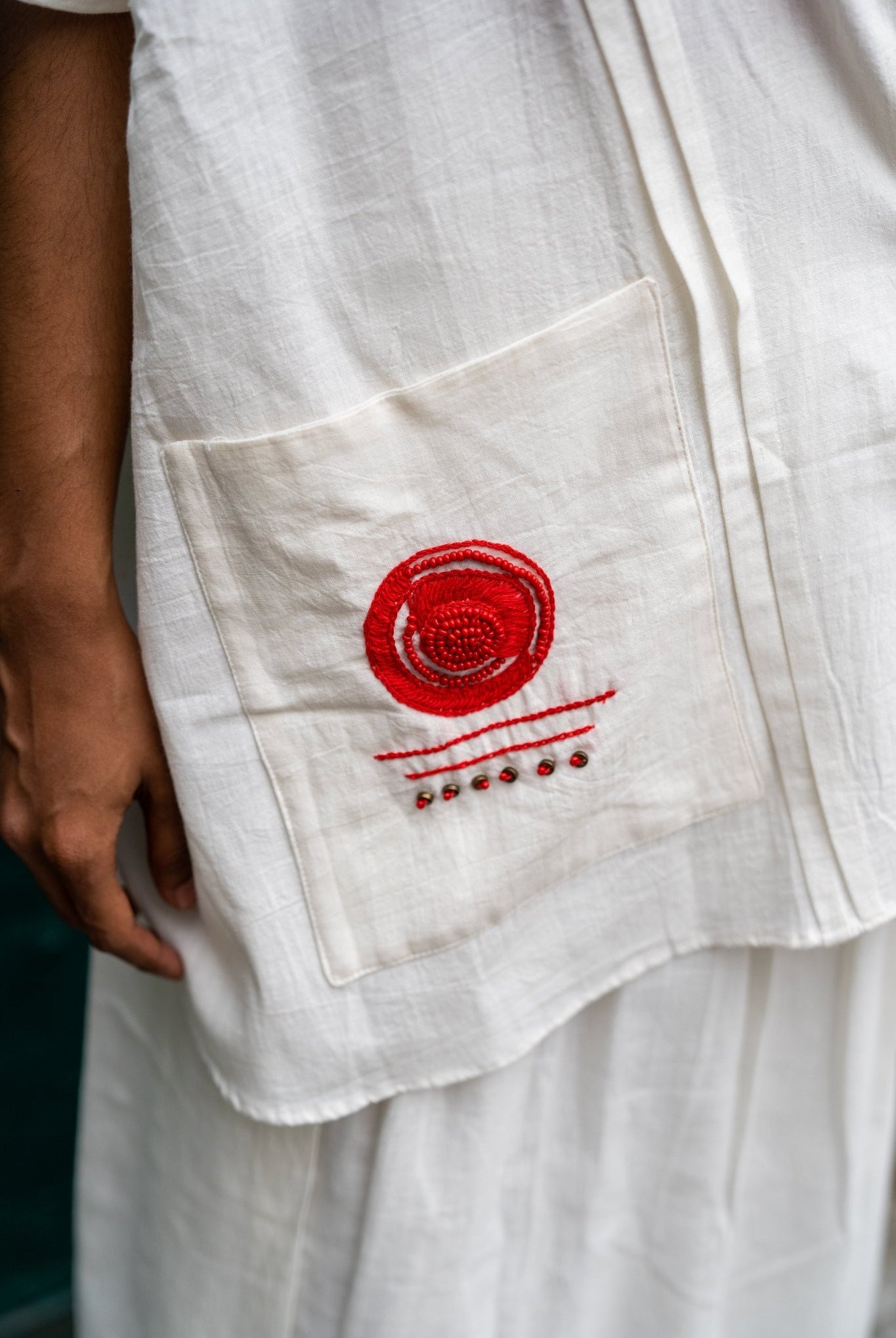 Shvet White Kaftan - CiceroniKaftanPrathaa