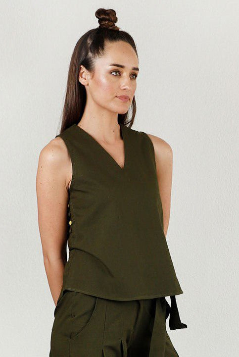 Side Buttoned Solid Top - CiceroniRias Jaipur