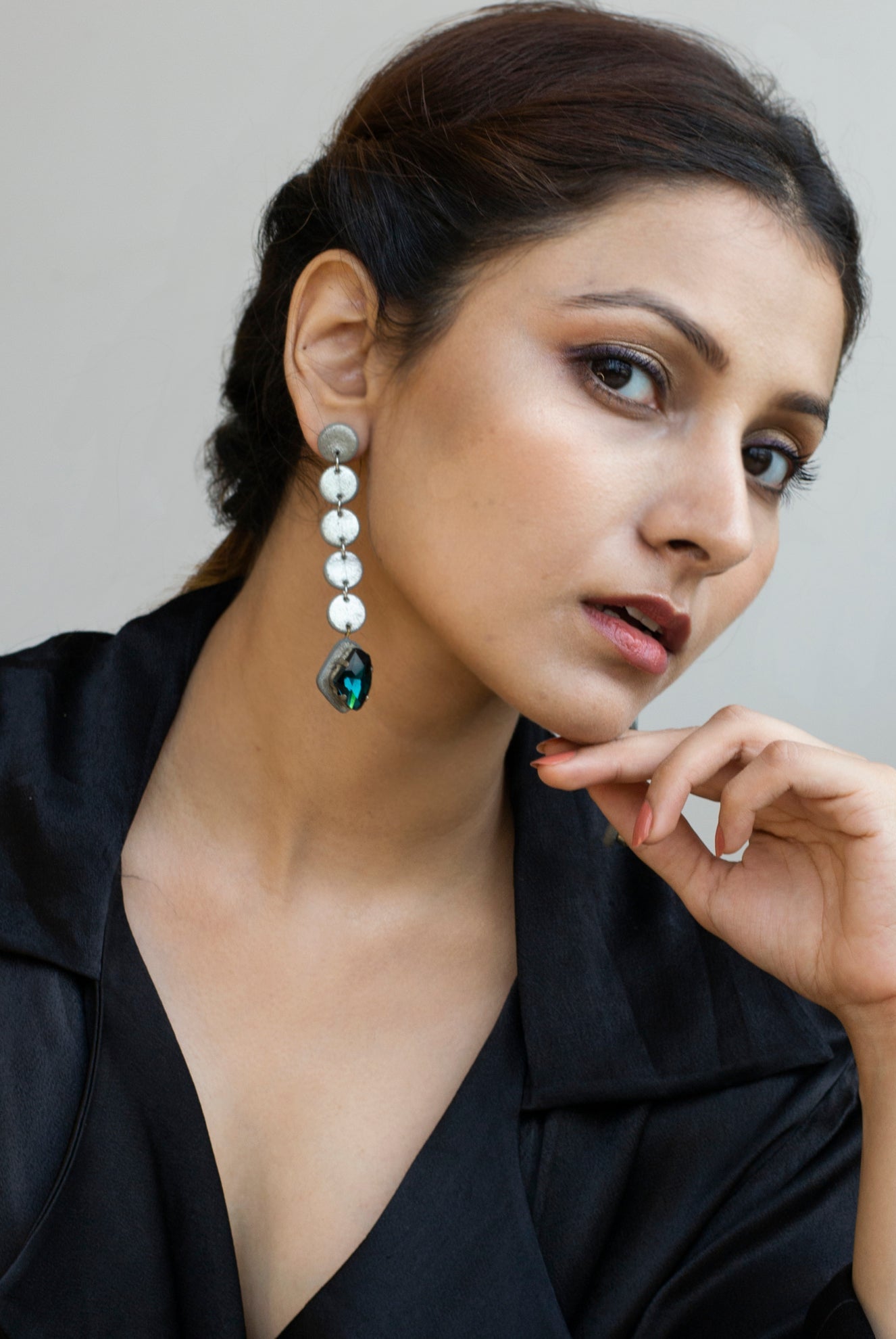 Silver Chord Danglers With Stone - CiceroniNoupelle