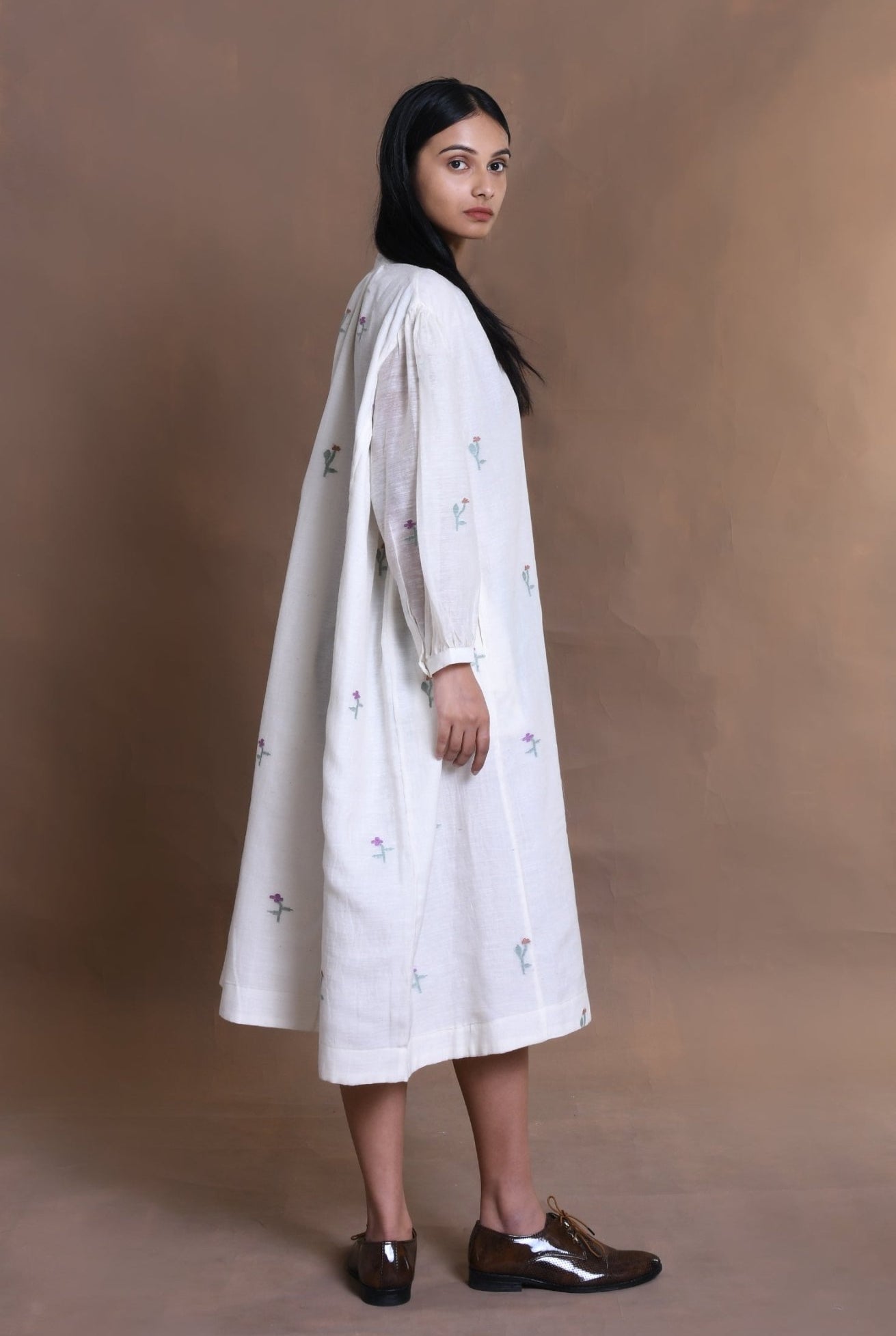 Simone Jamdani Gather Shirt- Cream - CiceroniShirt, DressHiranya