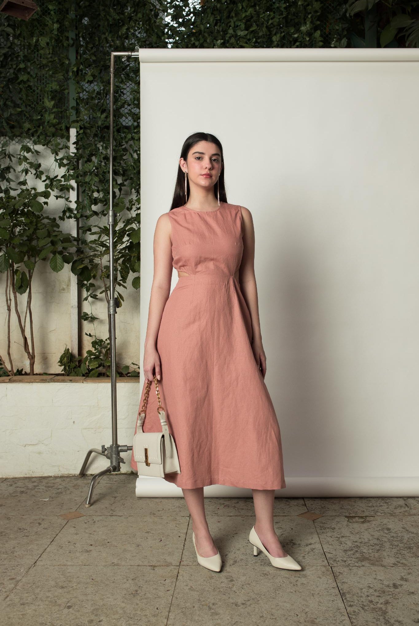 Sleeveless Cut-Out Dress - CiceroniDressesAnushé Pirani