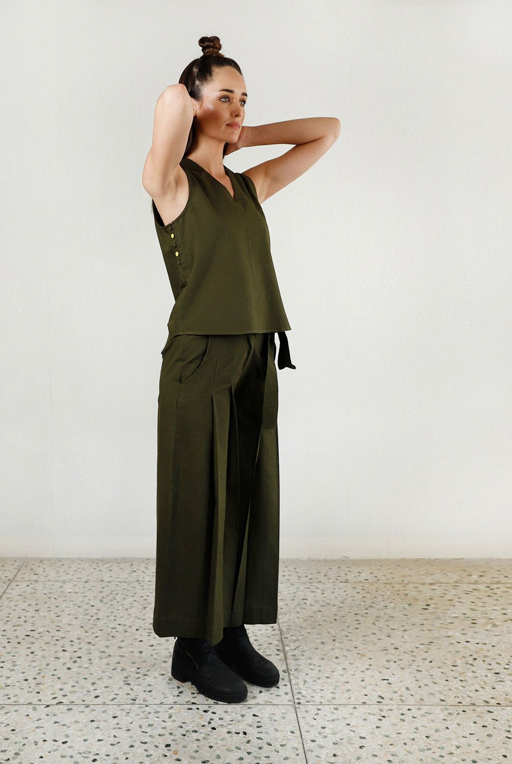 Solid Moon Olive Co-ord - CiceroniRias Jaipur