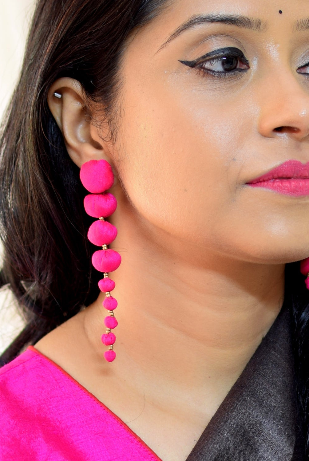 Suhani Stud Earrings - CiceroniStudsPaulami