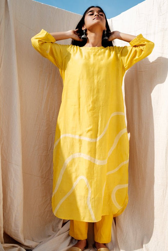 Sunny Yellow Arsa Kurta with Pants - CiceroniNirjara