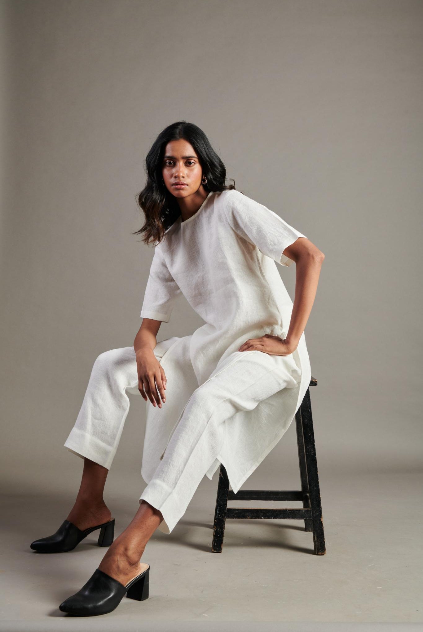 Taj Linen Half Sleeves Kurta Set - CiceroniKurta SetSaphed
