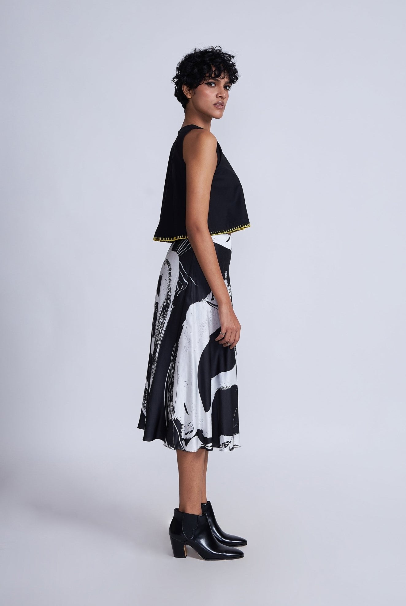 Tazaki Midi Skirt - CiceroniSkirtsAdvait