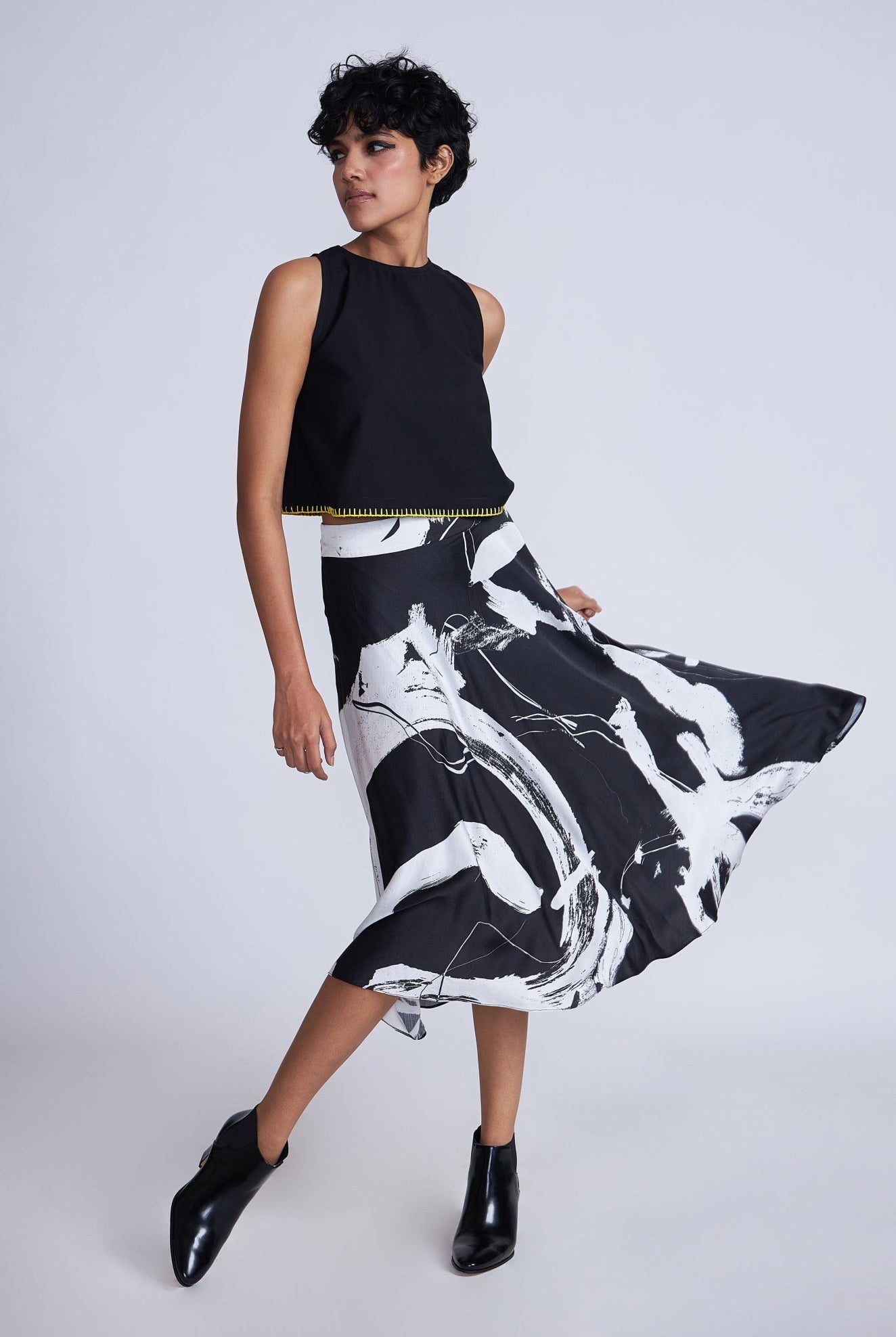 Tazaki Midi Skirt - CiceroniSkirtsAdvait