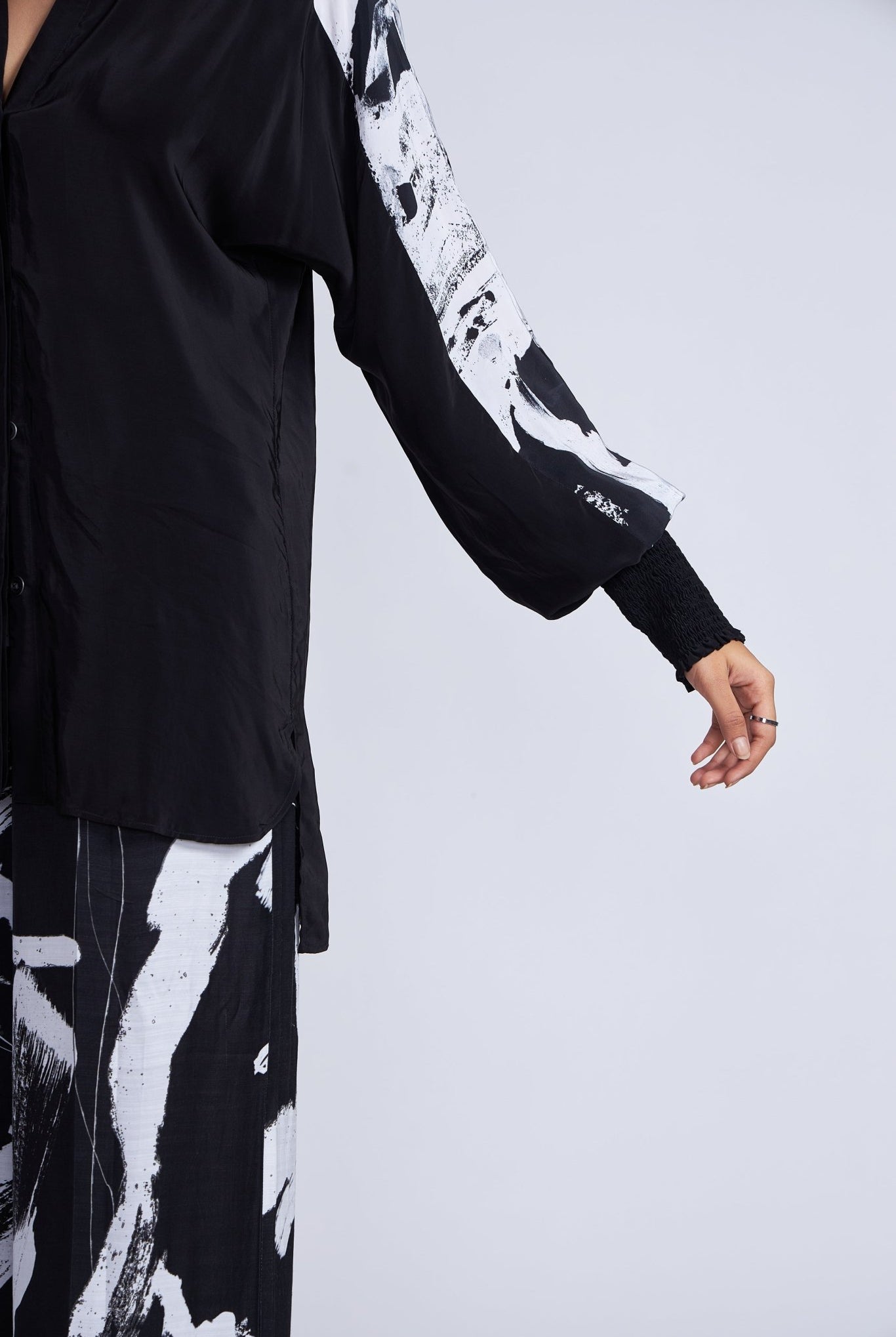 Tazaki Trousers - CiceroniTrousersAdvait