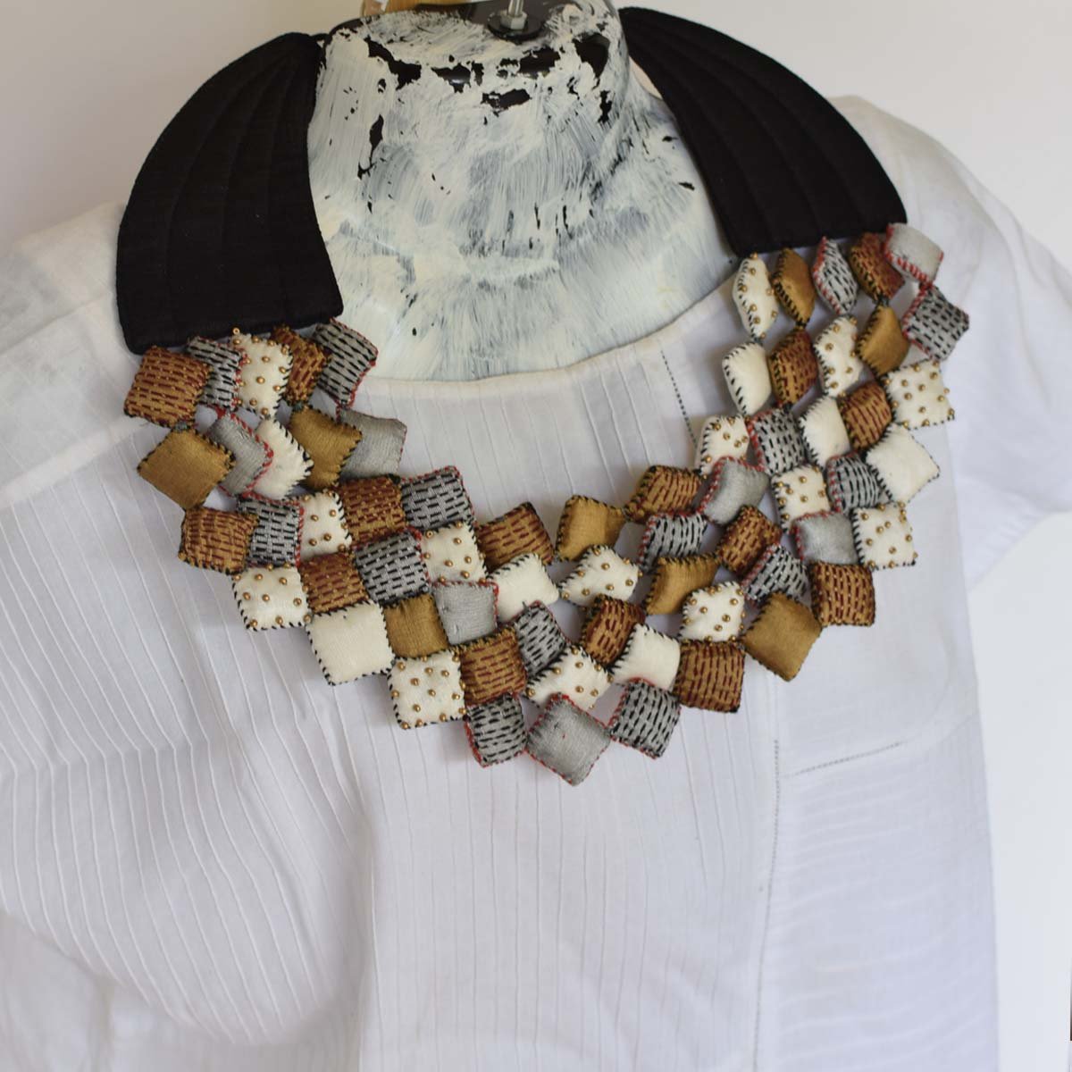 Tejaswini Neckpiece - CiceroniNeckpiecePaulami